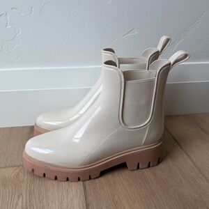Dolce Vita Cream Winter & Rain Boots